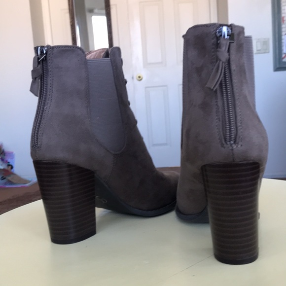 Dressbarn Booties - Picture 2 of 4